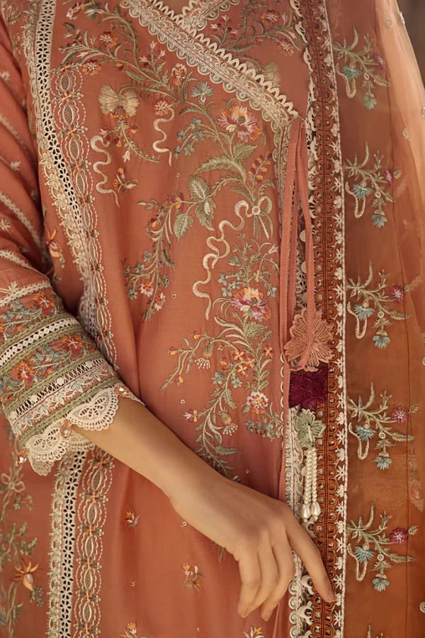 SOBIA NAZIR--LUXURY LAWN 2023-9B - Image 4