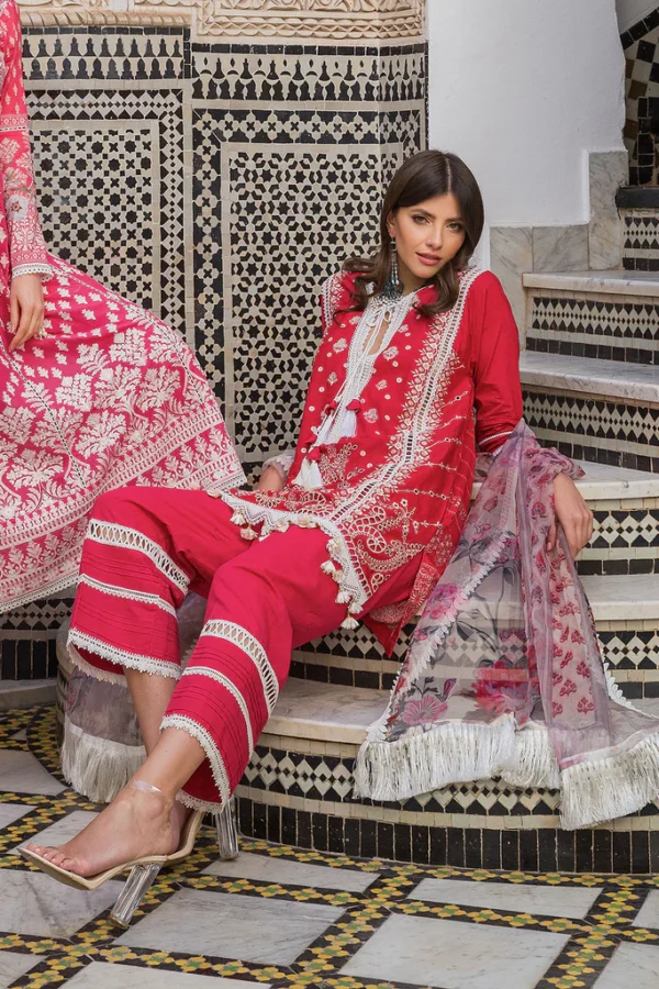SOBIA NAZIR--Design 1B Luxury Lawn 2020 - Image 3