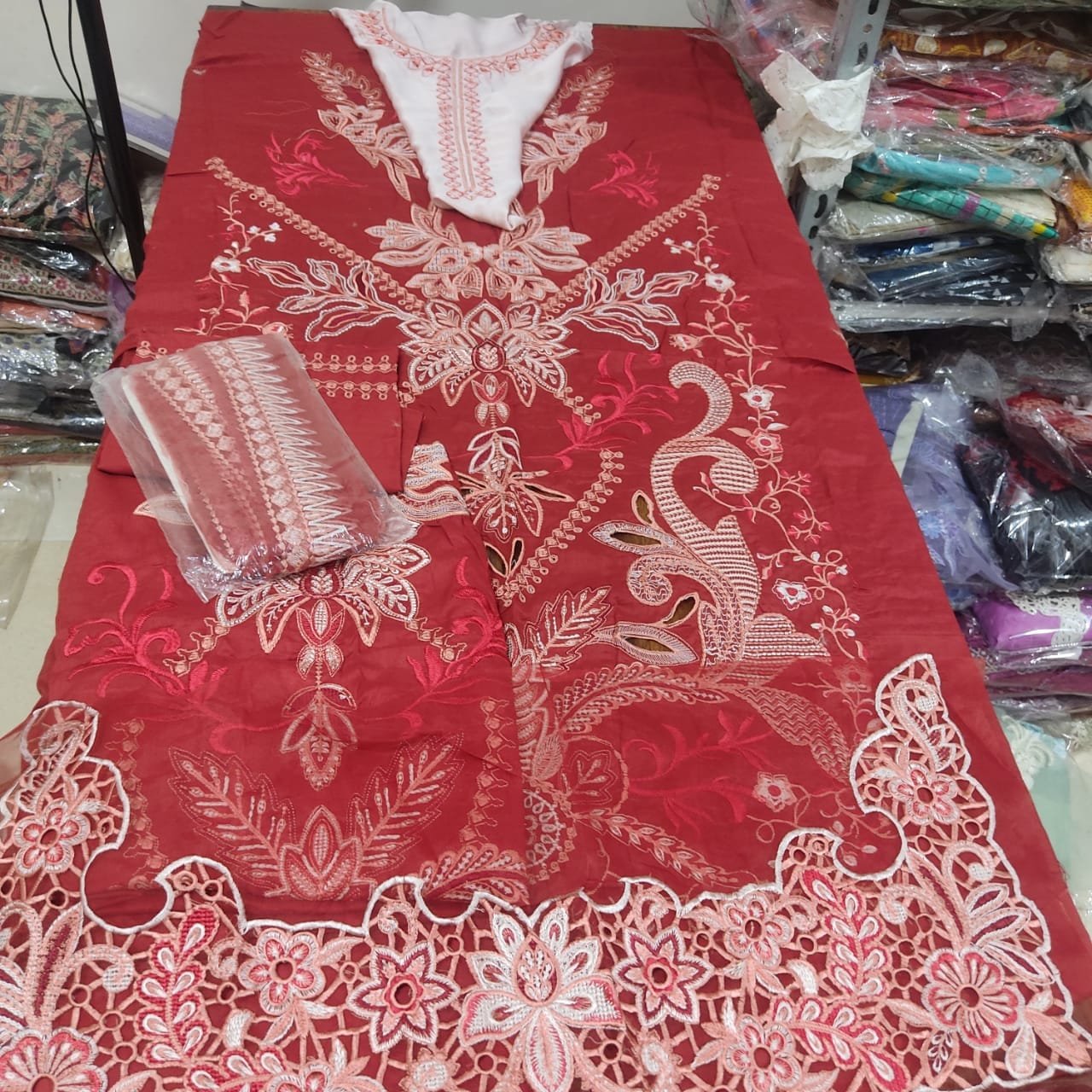 Mushq–2 pcs-lawn