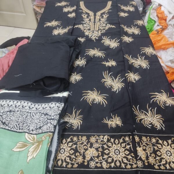 SANA SAFINAZ-MUZLIN-KHADDAR-3pc - Image 2