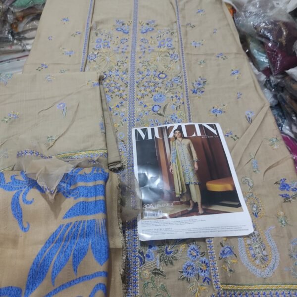 SANA SAFINAZ-MUZLIN-KHADDAR-3pc - Image 2