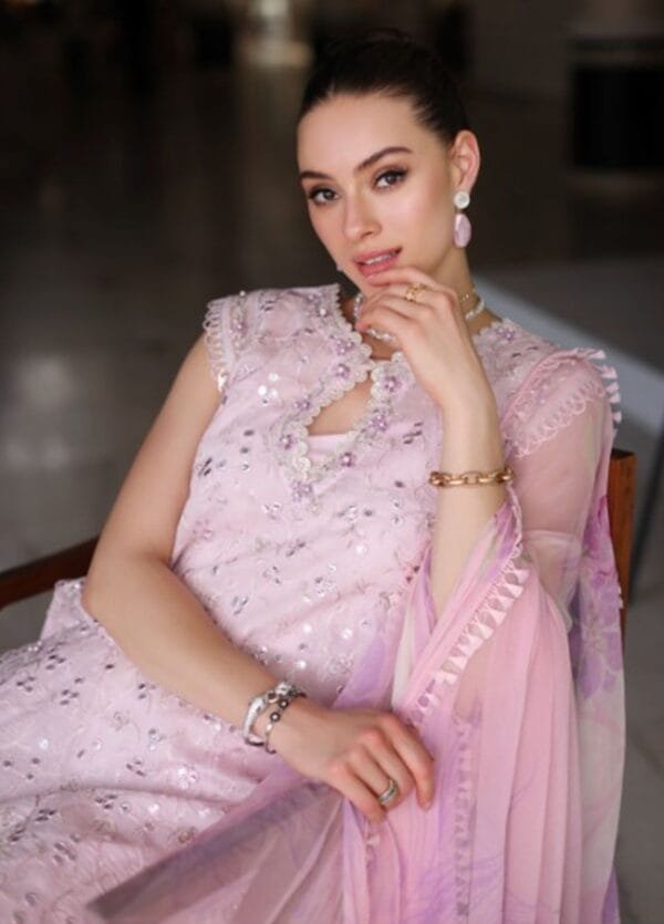 NOOR BY SADIA ASAD--LUXURY CHIKANKARI 2024 - Image 3