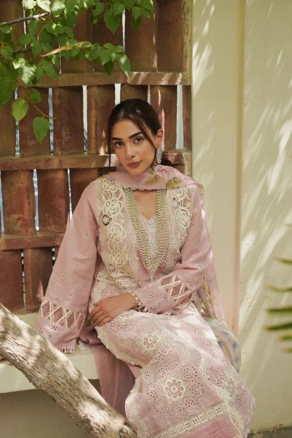 MANARA–LUXURY LAWN 24-ROZAY - Image 4