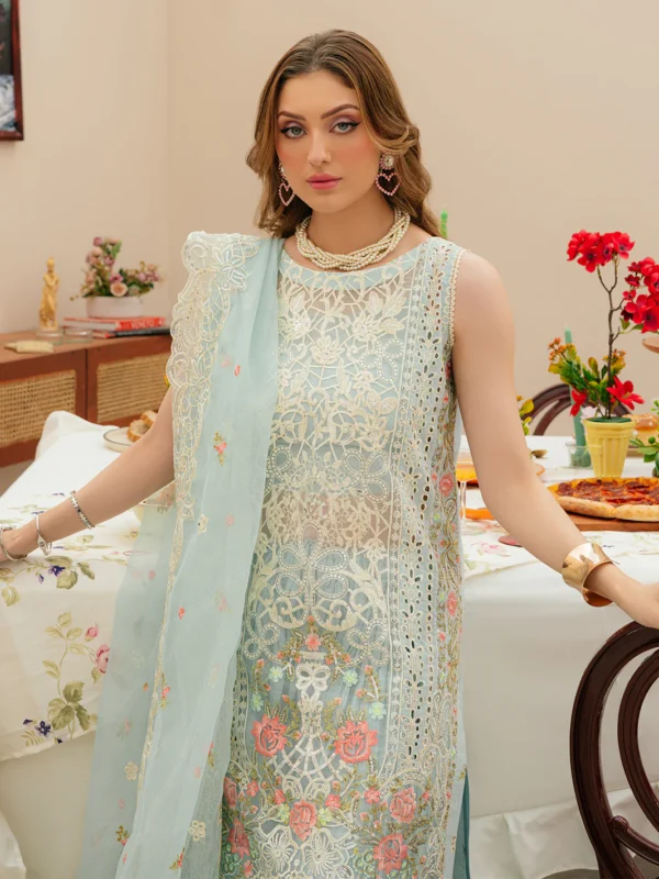 ELYSSA | 3 PC LUXURY LAWN - Image 4